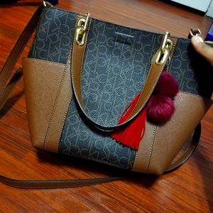 NWOT Calvin Klein monogram magnetic crossbody bag